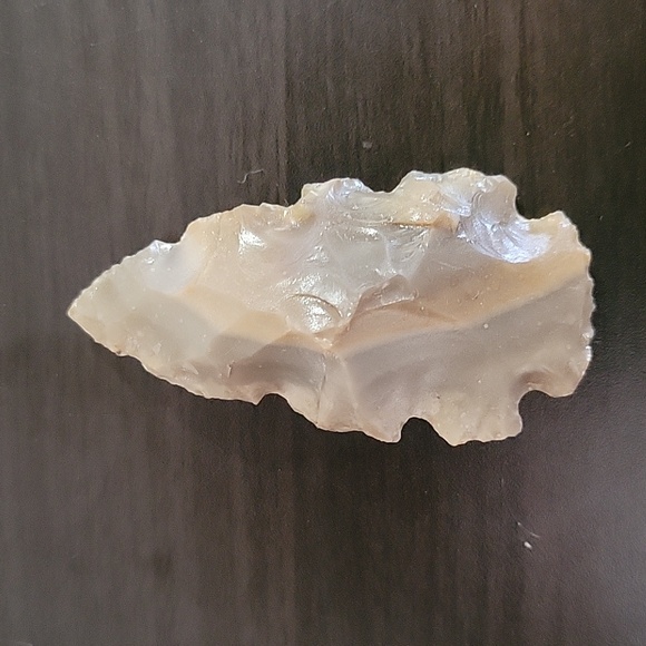 Beautiful Flint-carved Native  American artifact - Picture 8 of 9